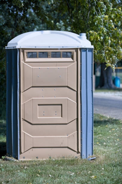 Porta potty delivery and setup in Dandridge, TN